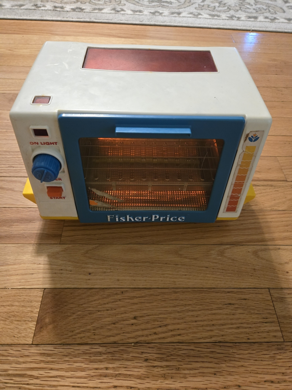 Fisher-Price Blue, White & Yellow Toy Oven
